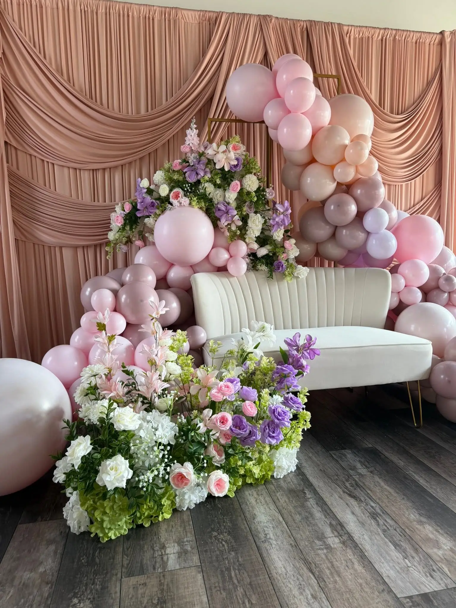 Elegant event tablescape and party decor in Lombard, IL