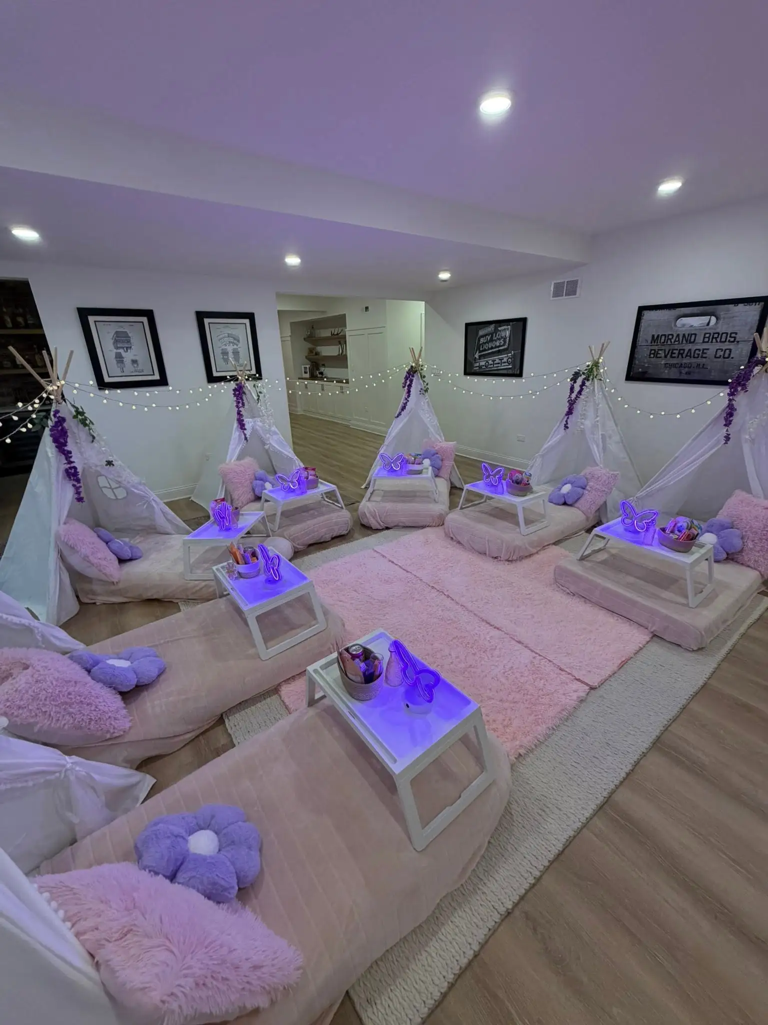 Custom party decorations and event decor by 3 Girls Party Decor in Cicero, IL