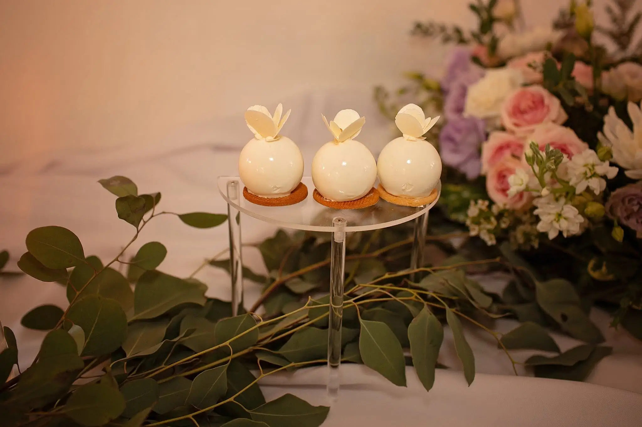 Wedding floral decor details for a romantic Chicago venue